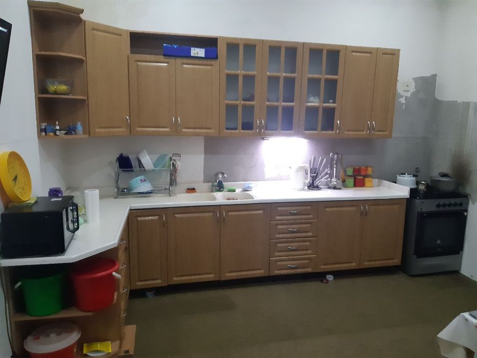 Tayor uchaska sotiladi