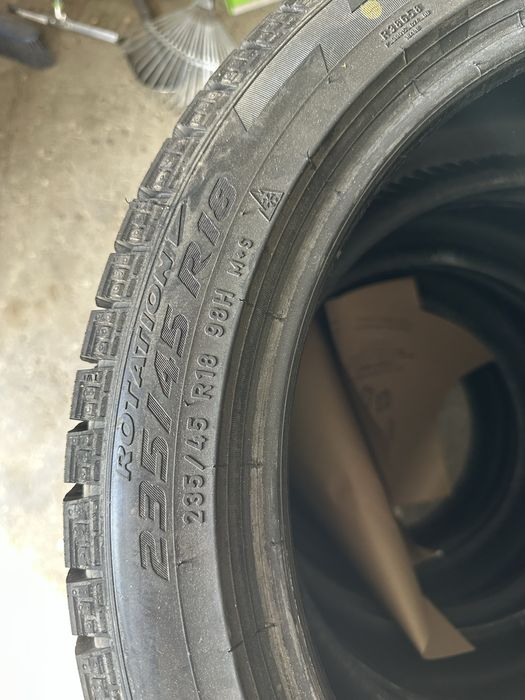Pirelli ICE ZERO FR ( ЗИМА) 235/45/18