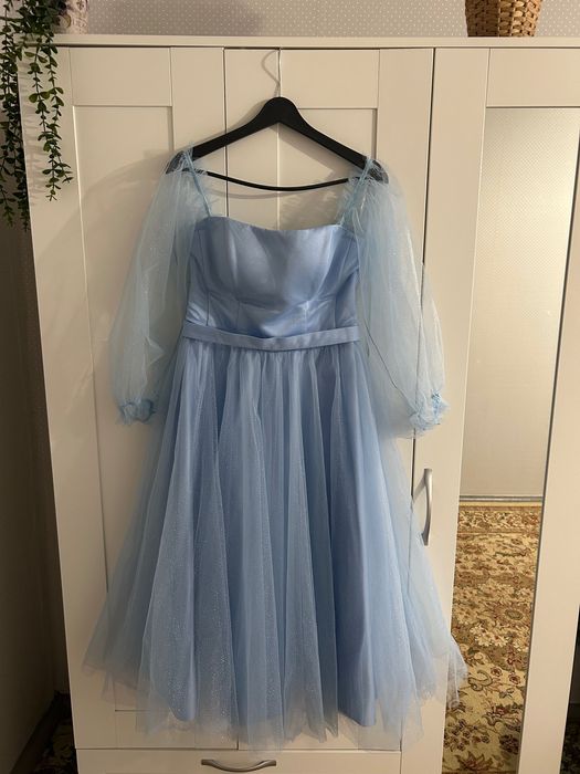 Продам выпускное платье