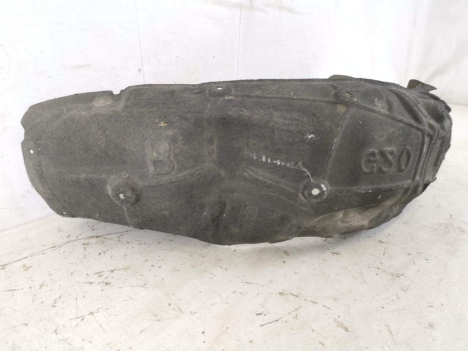 Заден калник Дясно BMW X1 / BMW X1 [ - ] Оригинален, в добро състояние