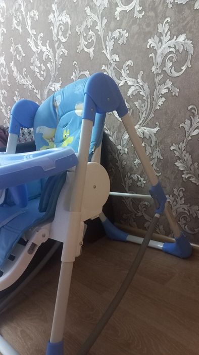Продам стульчик для кормления трансформер
