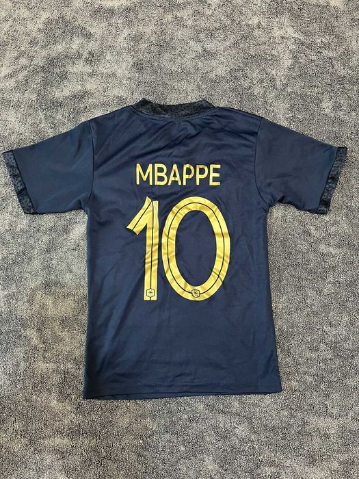 Детски футболни екипи - Ливърпул, Реал М, Франция, Белгия, Бразилия