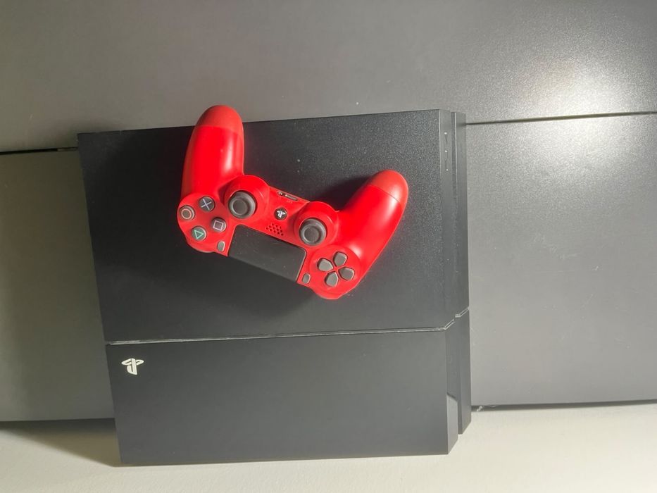 Playstation 4 версия:fat