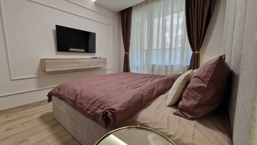 Дава се под наем Тристаен апартамент в София, 7-ми 11-ти километър - 93 кв.м за 1230 € - Снимка #17