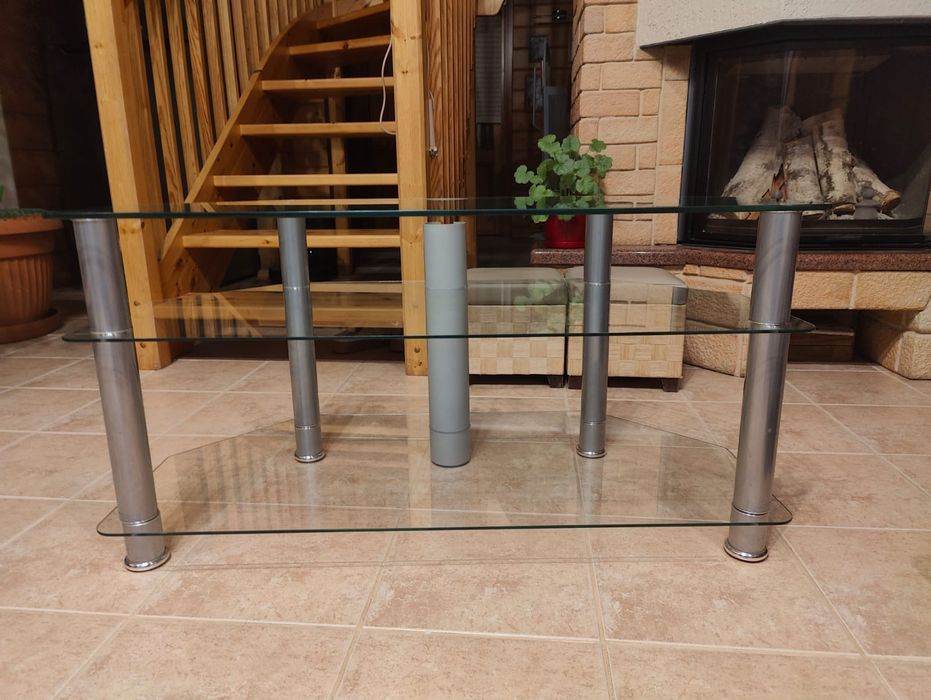 Тумба под телевизор стеклянная