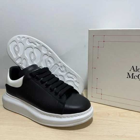 #DOAR 379,99# Alexander McQUEEN Sneakers Black White Editie Limitata