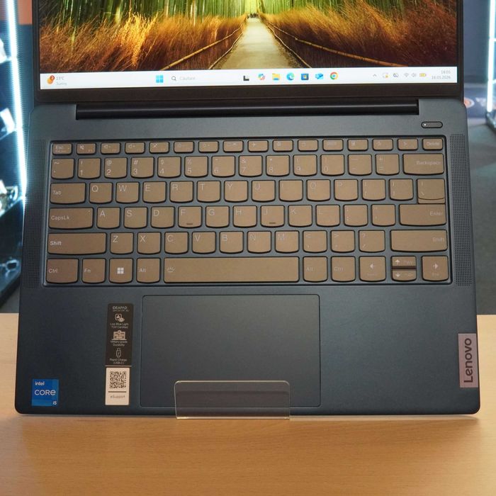 Lenovo IdeaPad Slim 5i 14IAH8, 14 inch, i5--12450H, 16 GB RAM DDR4, 1 TB SSD WUXGA 1920x1200, Windows 11