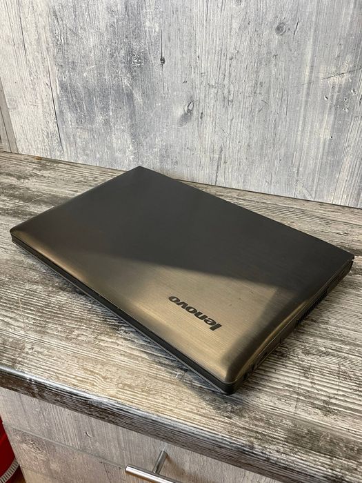 Ноутбук lenovo y500