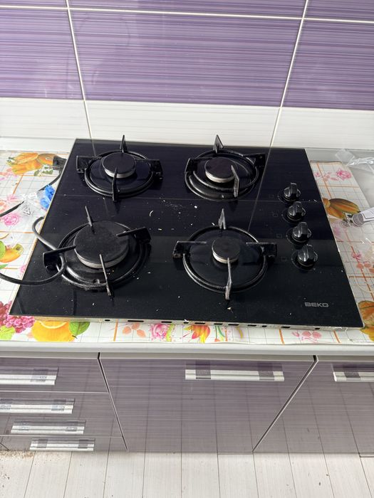 Plita gaz beko.