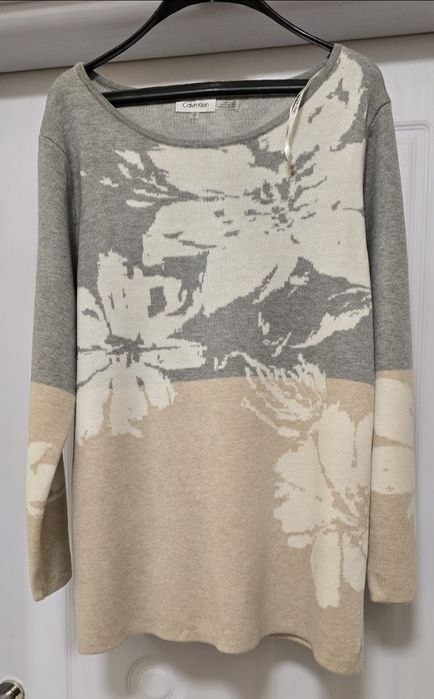 Дамска оригинална блузка.  Като нова.  Calvin Klein