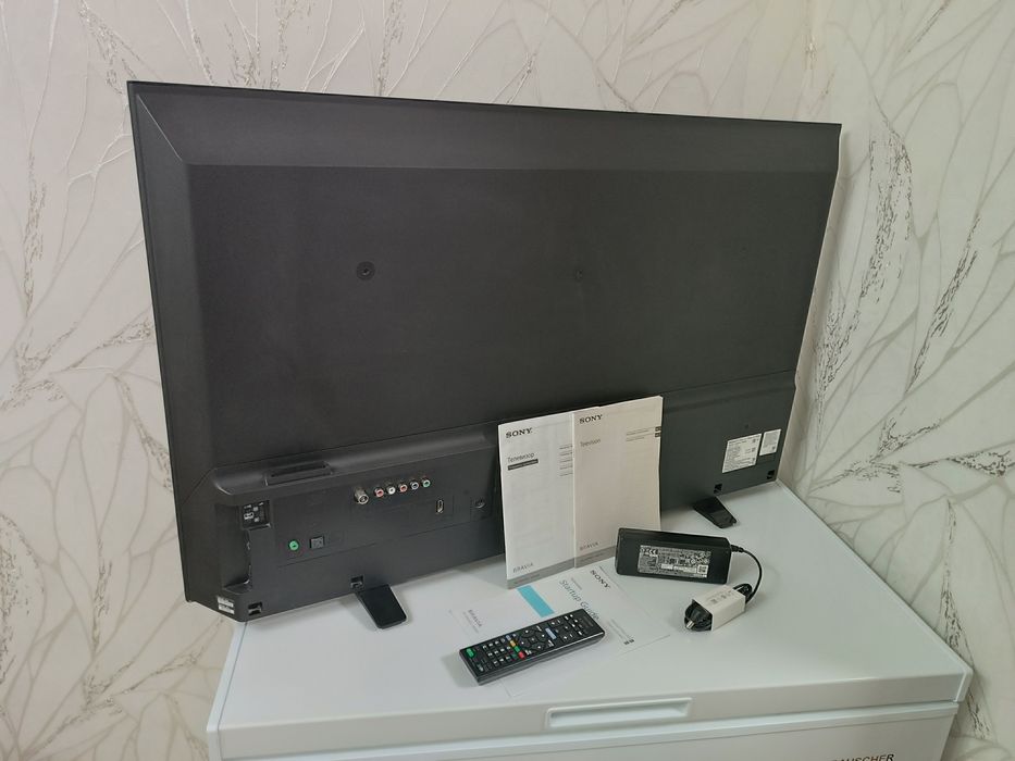 Телевизор SONY Bravia + Документы.
