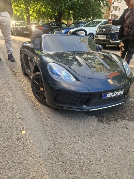 Masinuta Porsche copii