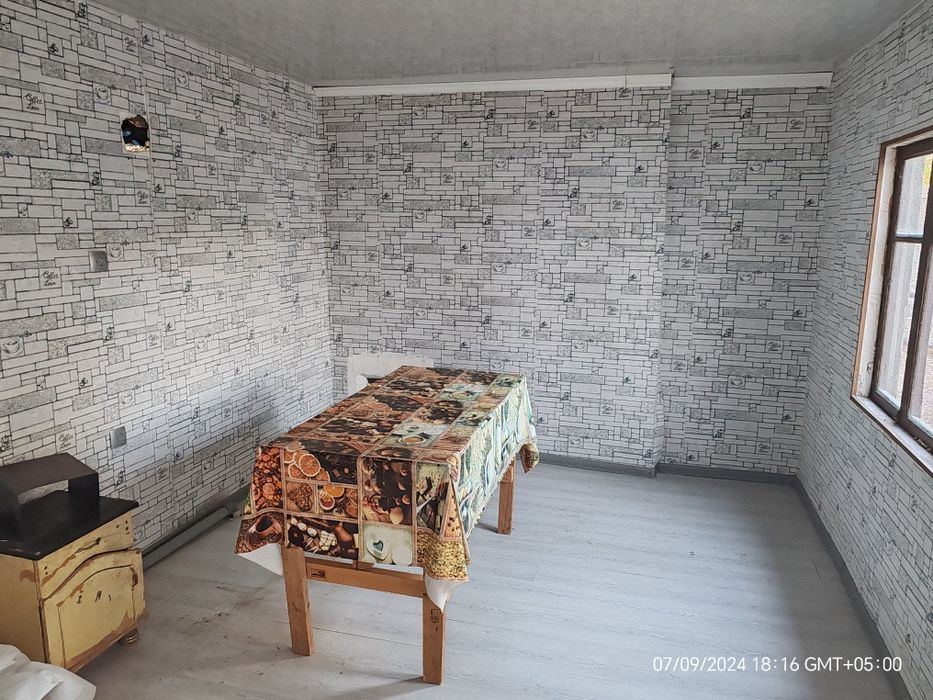 Hovli sotiladi 34000ue