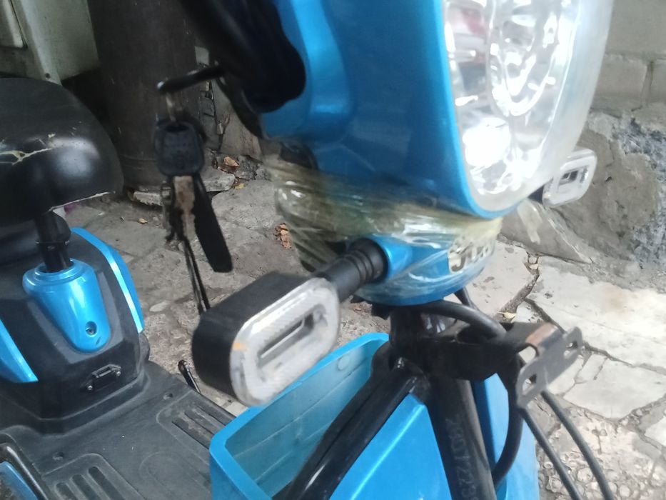 Продам электро мопед