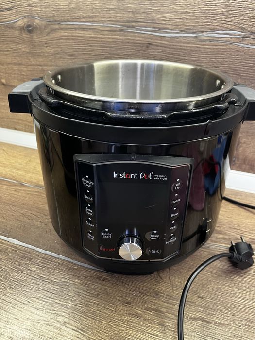Instant Pot Pro Crisp + AIR FRYER