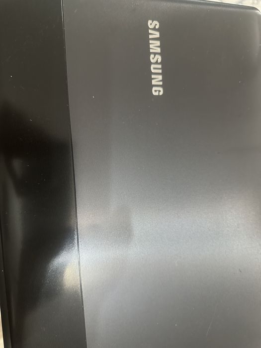 Ноутбук Samsung Windows-8