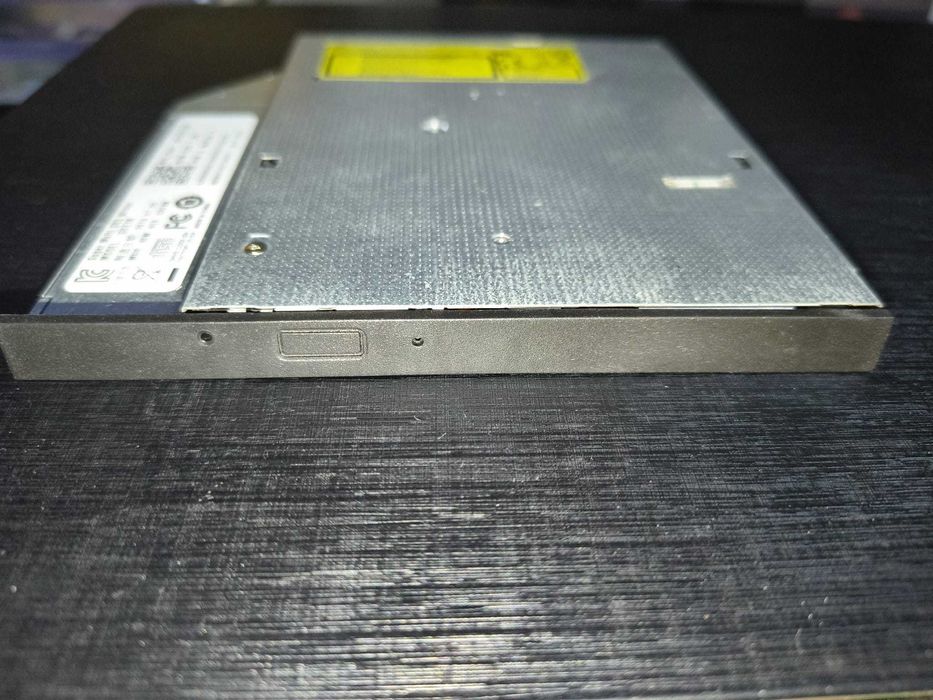 Laptop Acer Aspire E15