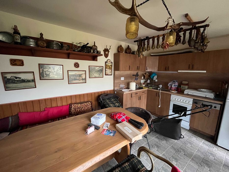 Продава се Къща в с. Средногорово, Област Стара Загора - 150 кв.м за 680 €/кв.м - Снимка #23