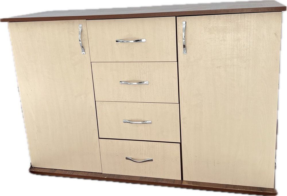 Шкафы, комод, стол со стульями