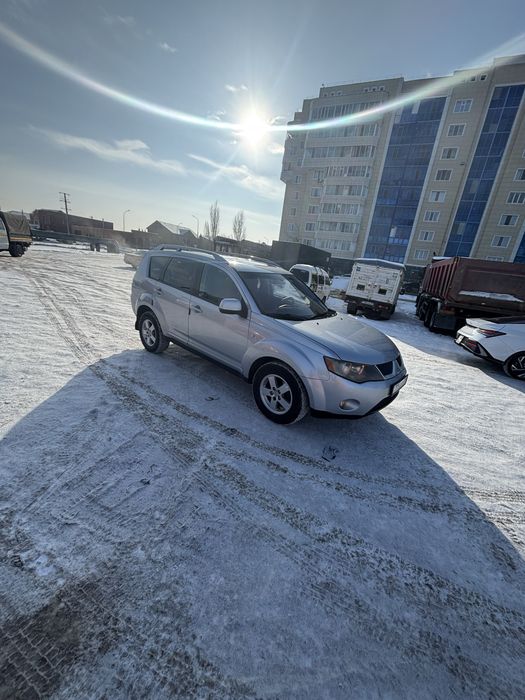 Митсубиши аутландр