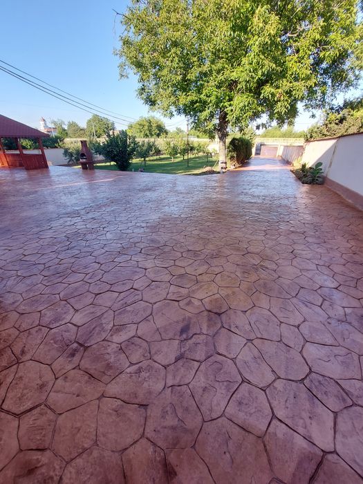 Pavaje din beton amprentat și vertical