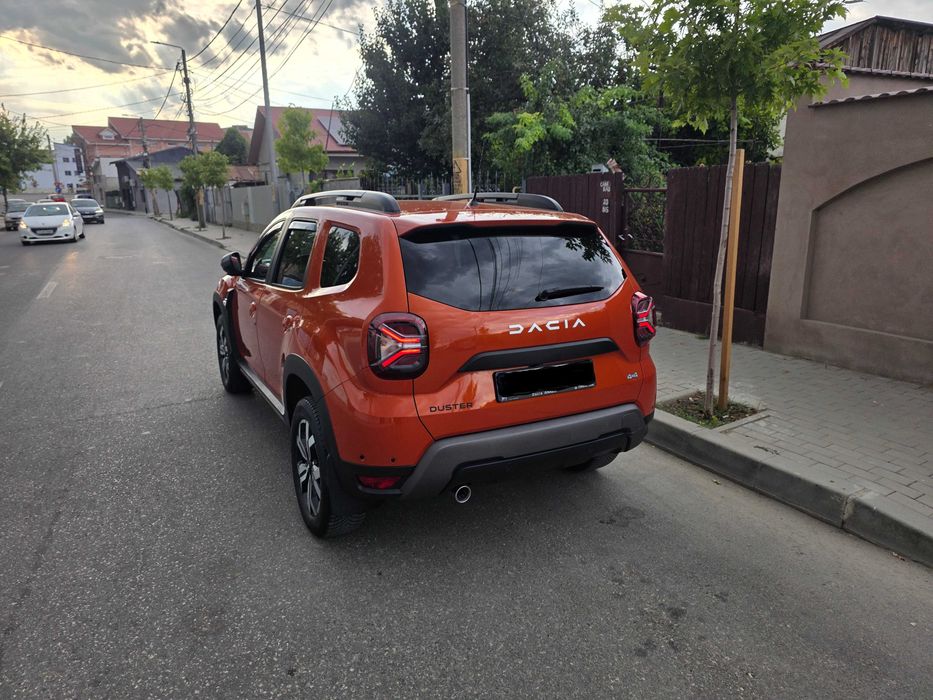 Duster 4x4,  Variante