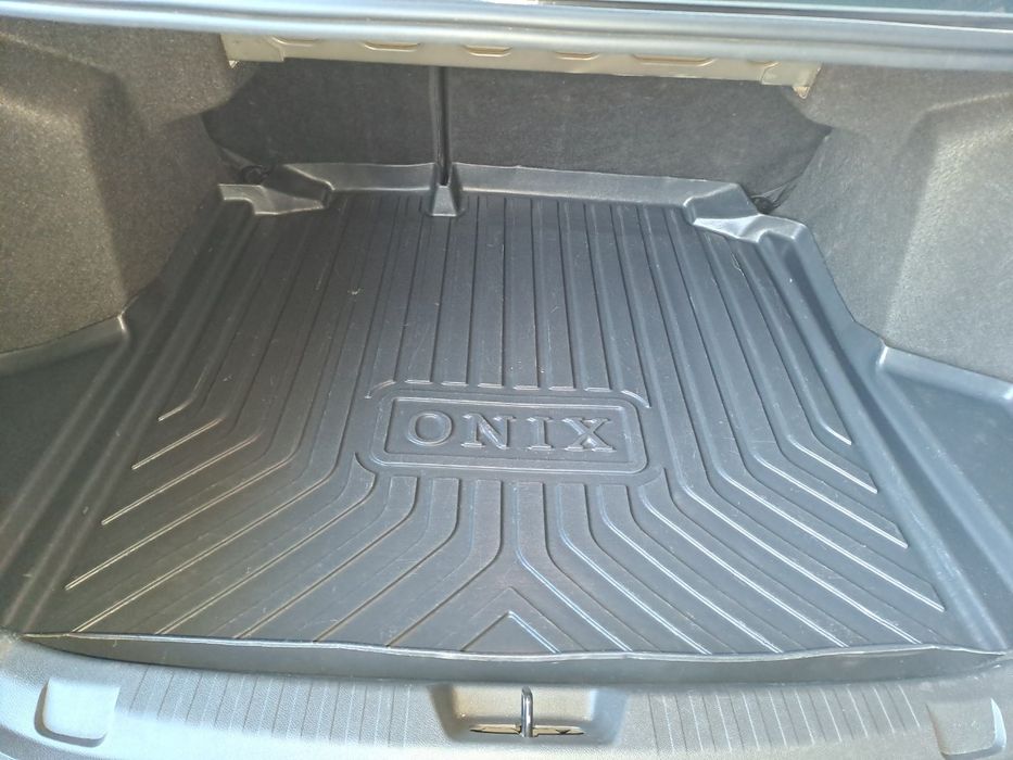 Chevrolet Oniks avtomat