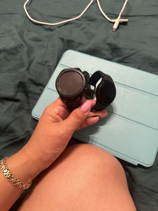 Срочно продам Самсунг watch 3