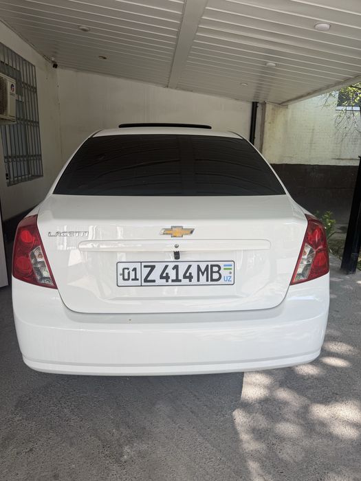 Продам Жентра 2021 года белый фул