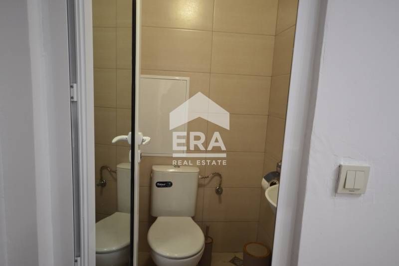 Дава се под наем Тристаен апартамент в Хасково, Куба - 75 кв.м за 331.5 € - Снимка #8