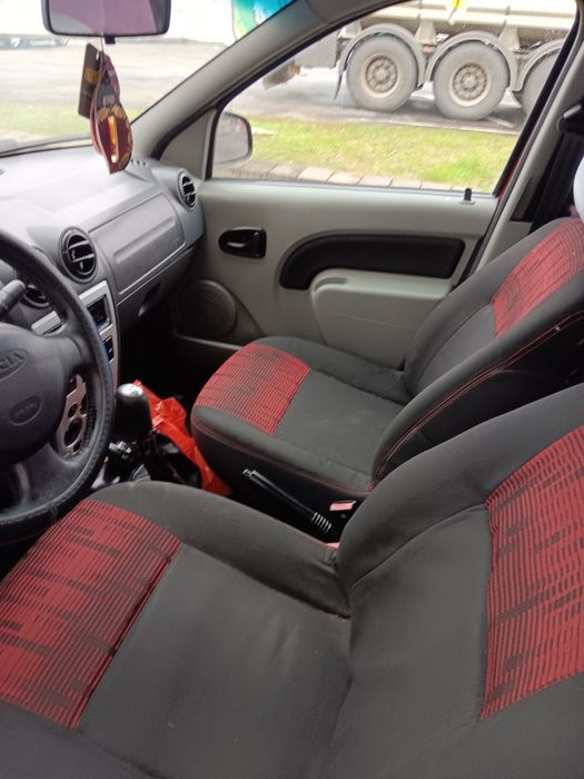 Logan  1,6   =GPL OMOLOGAT = 2007 =