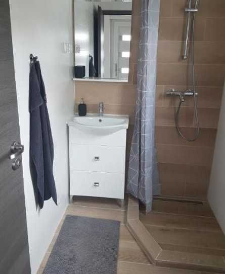 Дава се под наем Едностаен апартамент в София, Център - 40 кв.м за 425 € - Снимка #2