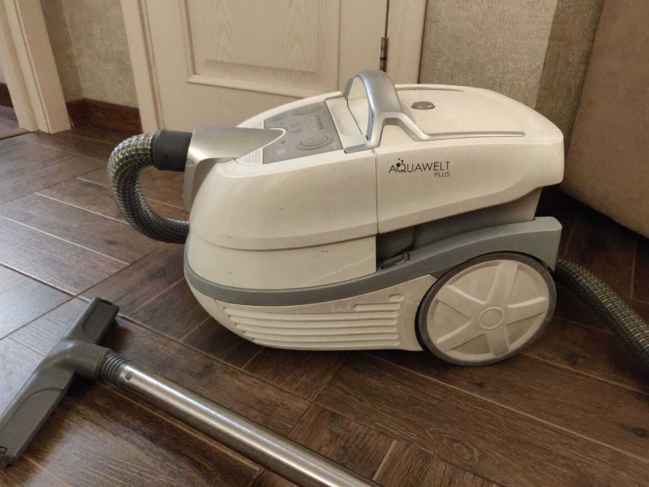 Моющий пылесос Zelmer Aquawelt Plus