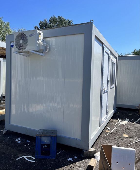 Vand containere modulare cu vitrina , birou , container comercial etc