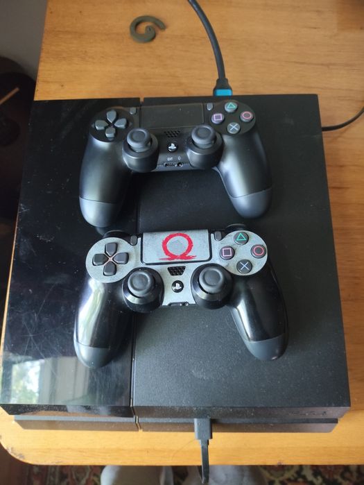 Sony PlayStation 4