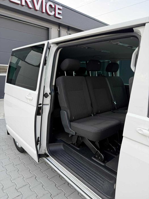 VW Caravelle 8+1 2.0TDI 150CP