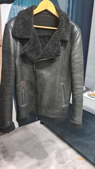 Geaca din blana de miel