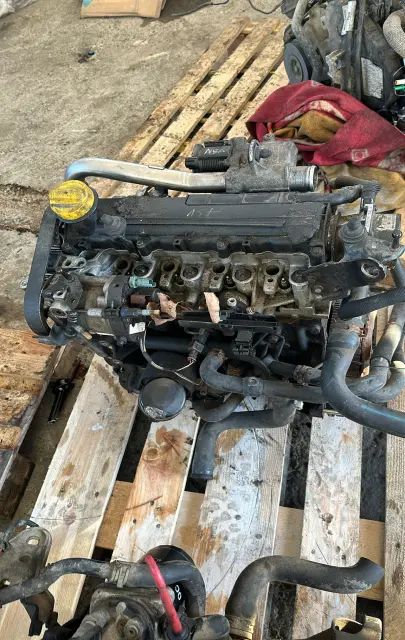 Motor fara anexe Renault Clio 2002 1.5 dCi MT (65 hp)