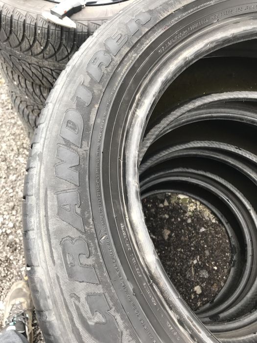 Всесезонни гуми 19 цола Dunlop Grandtrek AT23 265/55/19 DOT1321