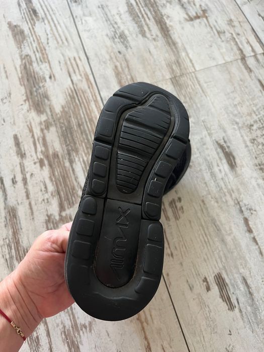 Детски маратонки Nike 270