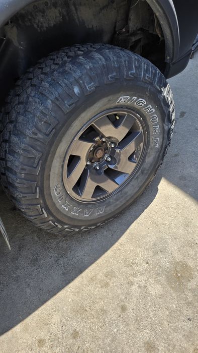 Резина Maxxis Bighorn 285/75/16