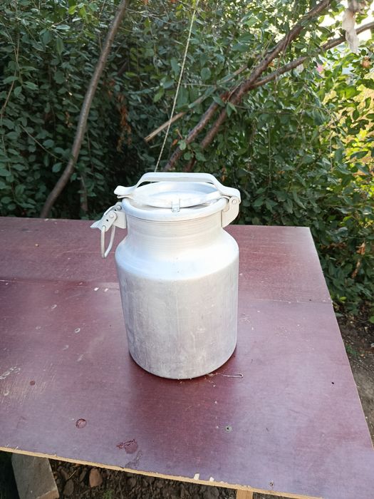 Алюминевый бедон