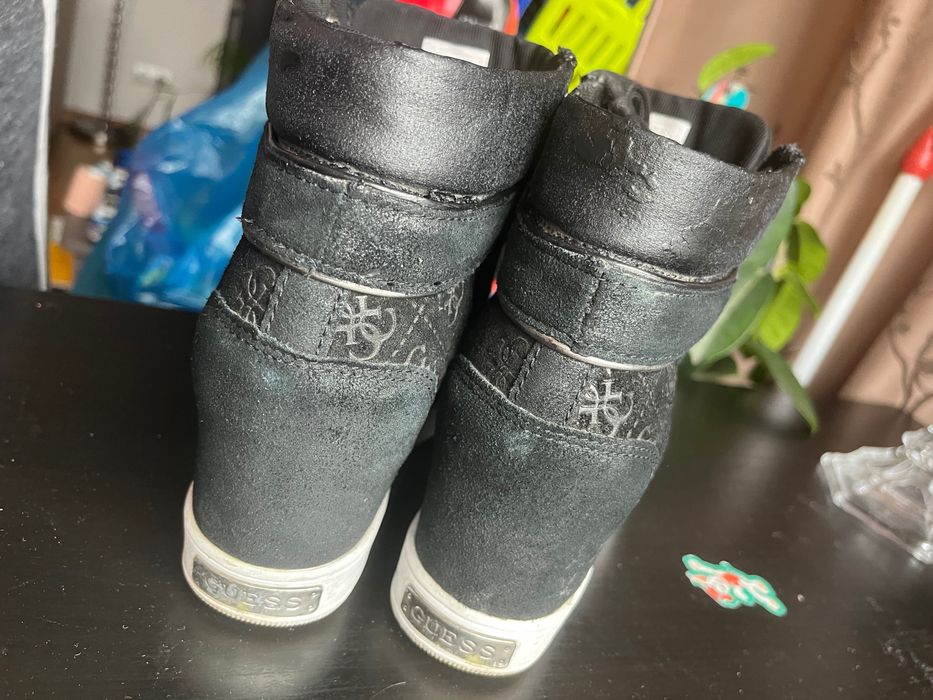 сникърси  Guess 39