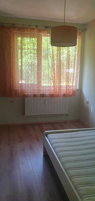 Двустаен ап. в кв. Лагера, под наем