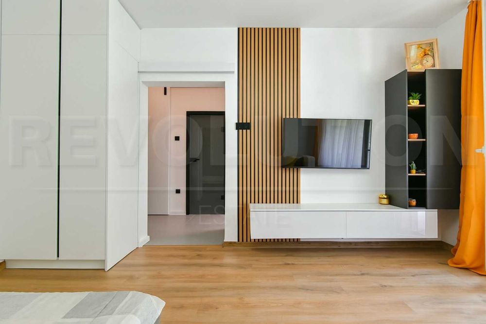 Продава се Едностаен апартамент в София, Красно село - 37 кв.м за 4460 €/кв.м - Снимка #2