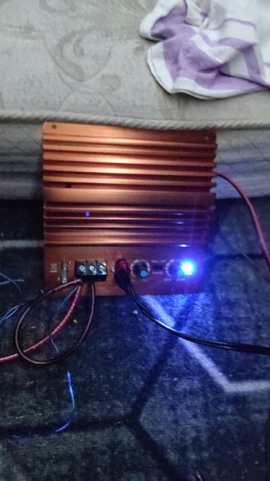 Сабвуфер с усилителем