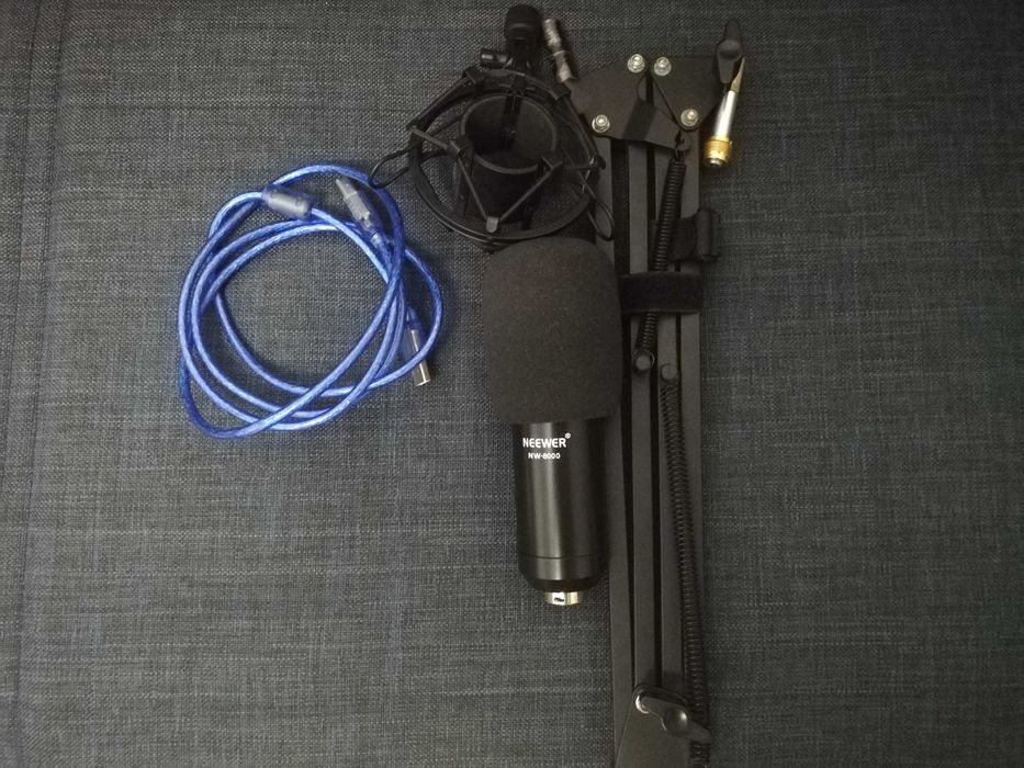 Pachet streaming căști beyerdynamic dt 770 microfon Webcam Logitech