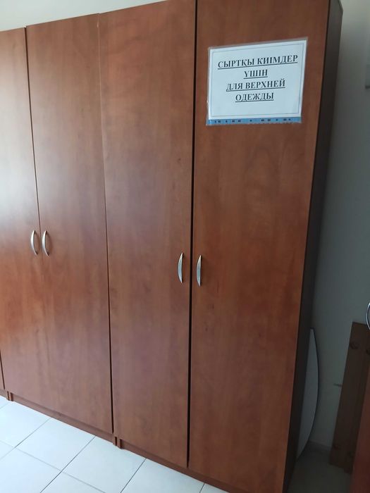 Шкафы деревянные