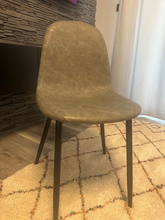 Masa pliabilă plus scaune