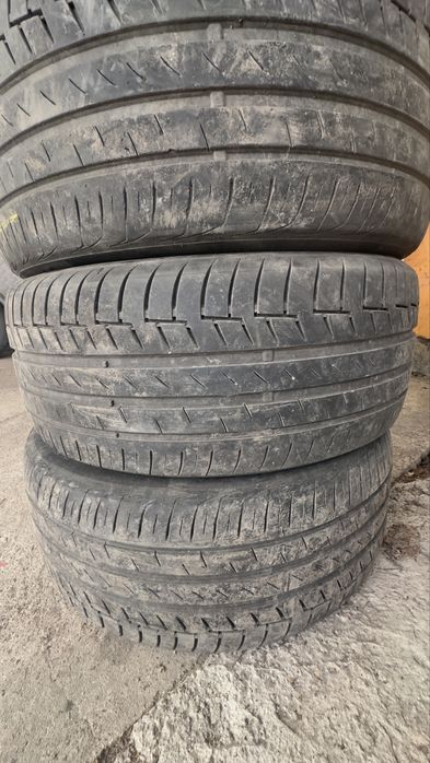 Continental 235 45 18